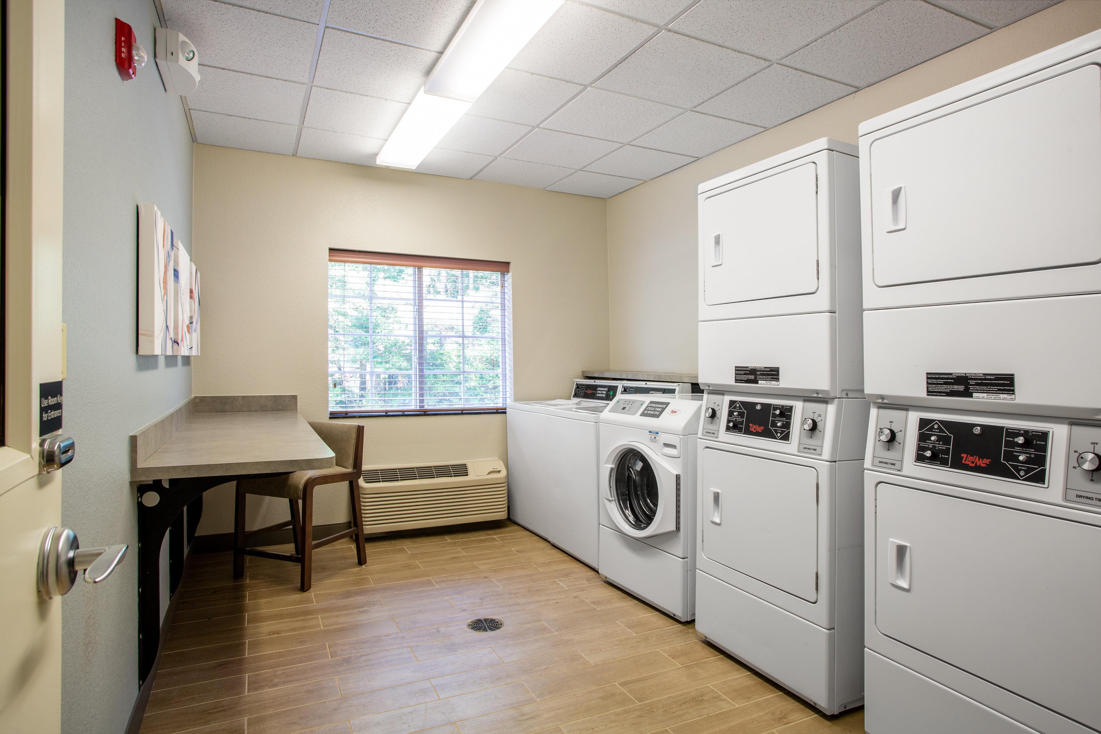 Candlewood Suites Apex Raleigh Area By Ihg Bagian luar foto